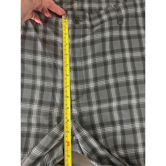 Ping Gray Plaid Sensorcool Golf Shorts Size 38 - Picture 9 of 11